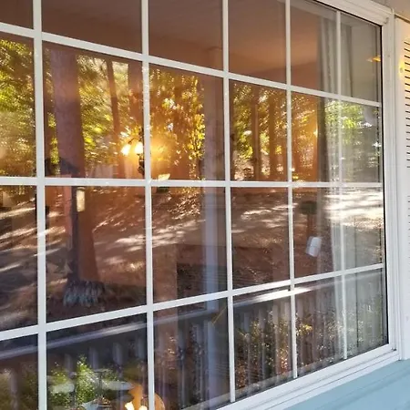 Evening Shade Inn-2